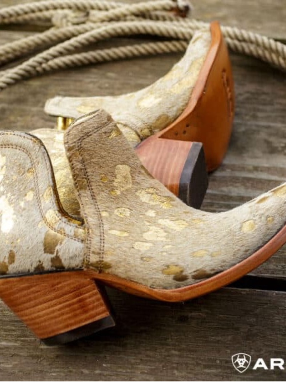 Ariat Women’s Dixon Haircalf Western Booties